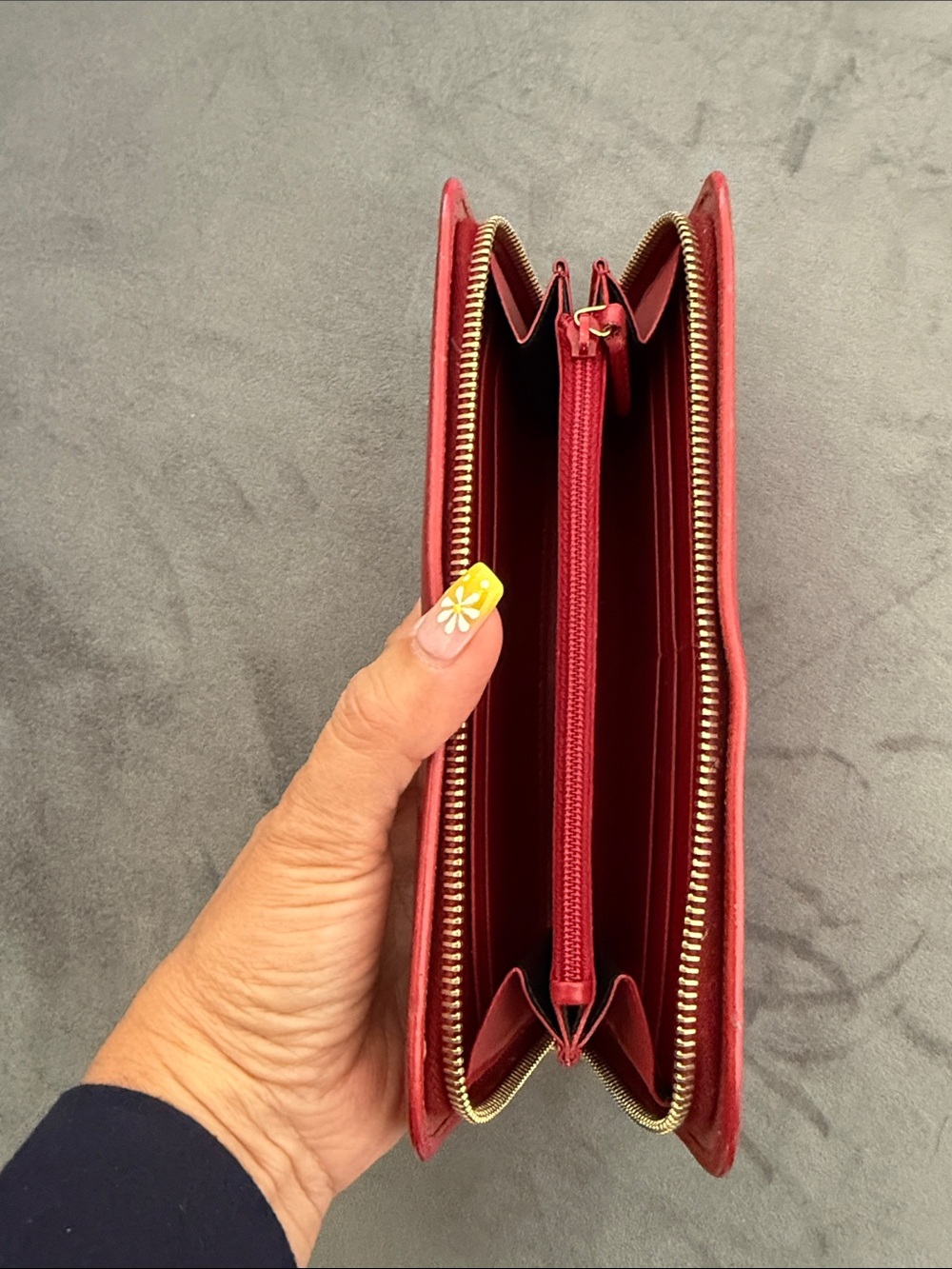Saint Laurent Paris Red Leather Zip Around Long Wallet Gold Logo Authentic YSL - Picture 5 of 7
